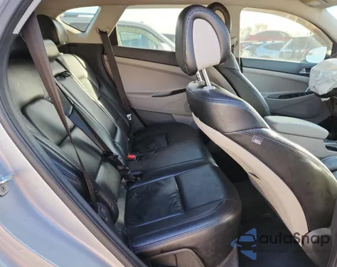 2017 Hyundai Tucson Se z USA, uszkodzony, nr VIN KM8J23A41HU313737